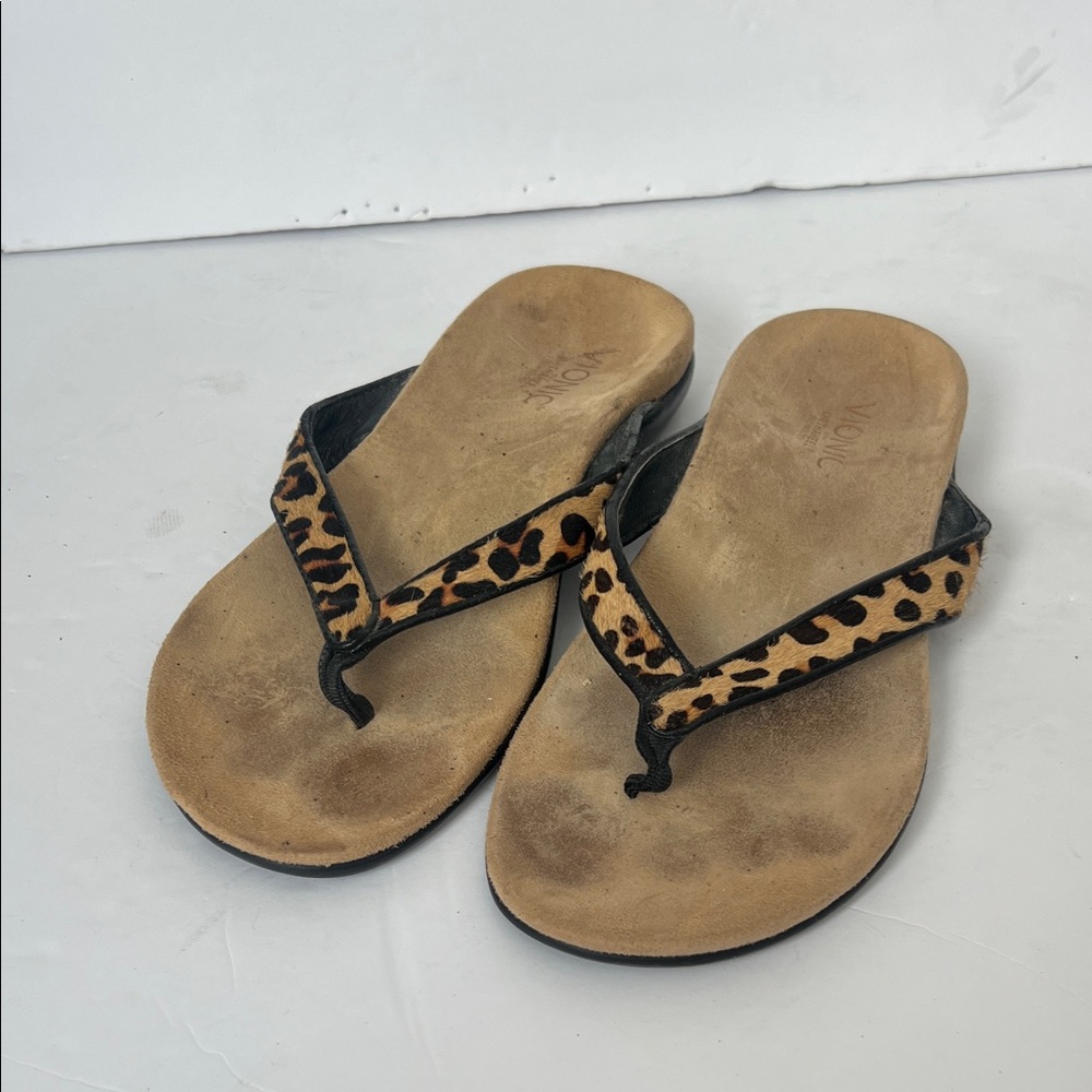 Vionic Women's Size 7 Selena Thong Slide Leather Fabric Sandals Cheetah 🍒